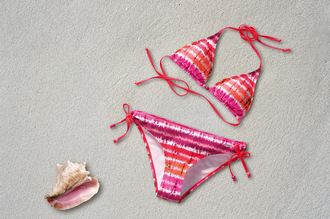 Come scegliere il costume ideale per ogni occasione estiva